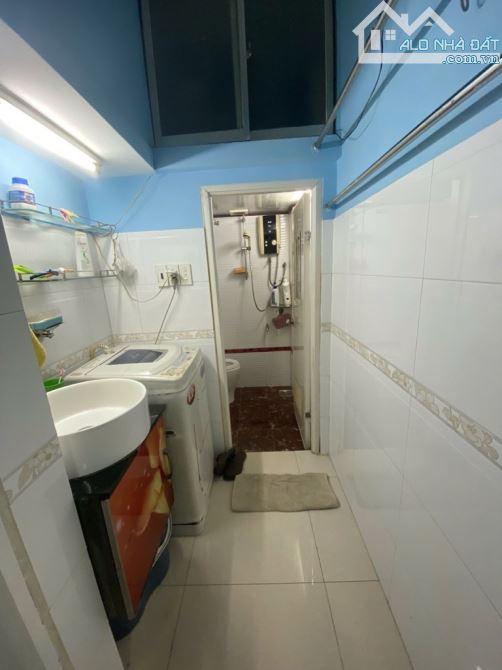 Chung cư Lạc Long Quân ,P5 Q11 DT 3,6 x 11,5 có 2PN. Giá 3,3 tỷ TL. - 5