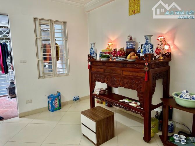 BÁN NHÀ ĐÀM QUANG TRUNG - LONG BIÊN - 41.5M2 - CÁCH Ô TÔ 10M - GẦN TRƯỜNG HỌC - 6.28 TỶ - 5