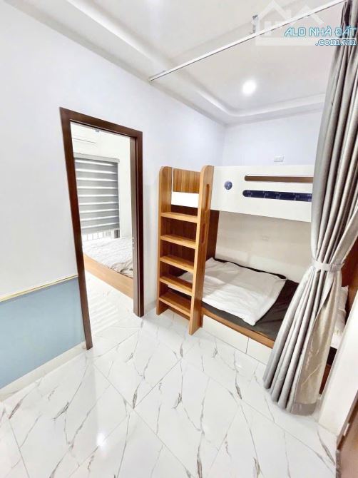 TOÀ CĂN HỘ HAI BÀ TRƯNG 68M2 -  7 TẦNG THANG MÁY, MT KHỦNG 6,6M - DÒNG TIỀN 80TR/T - 21 TỶ - 5