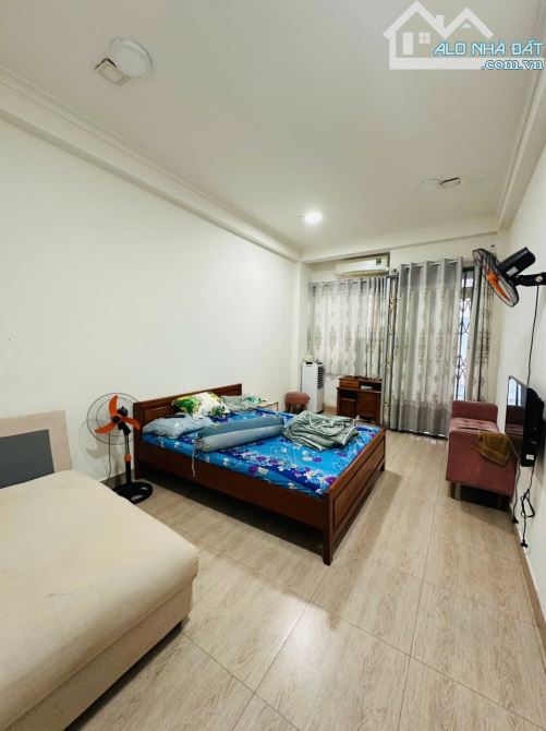 Nhà trệt 2lầu đúc. DT:3,5x24m =6,2tỷ, đường số 9, P.16 GV. - 5