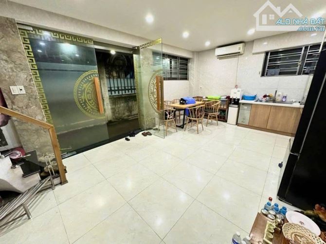 Bán nhà 5 tânhf tại tuyến 2 Lê Hồng Phong Đông Khê , Ngô Quyền Giá 11 tỷ 900 - 6