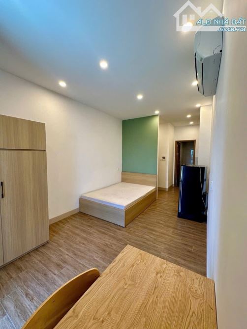 BÁN TOÀ CĂN HỘ 3,5 TẦNG FPT 9 PHÒNG DÒNG TIỀN 40 TRIỆU/THÁNG GẦN BIỂN CHỈ NHỈNH 16 TỶ - 6