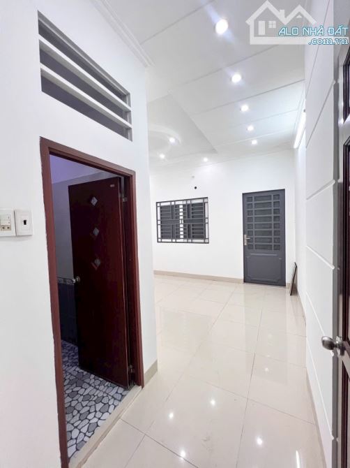NHÀ 1 TRỆT 1 LẦU ĐƯỜNG B5 KDC HƯNG PHÚ 1 - GẦN SIÊU THỊ GO CẦN THƠ - 6