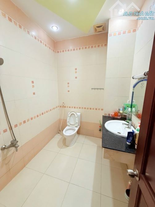 SIÊU PHẨM MTKD VIP Khu TÂN SƠN NHÌ- 5TẦNG 90M2 NỞ HẬU CHỈ 16.9 TỶ - 6