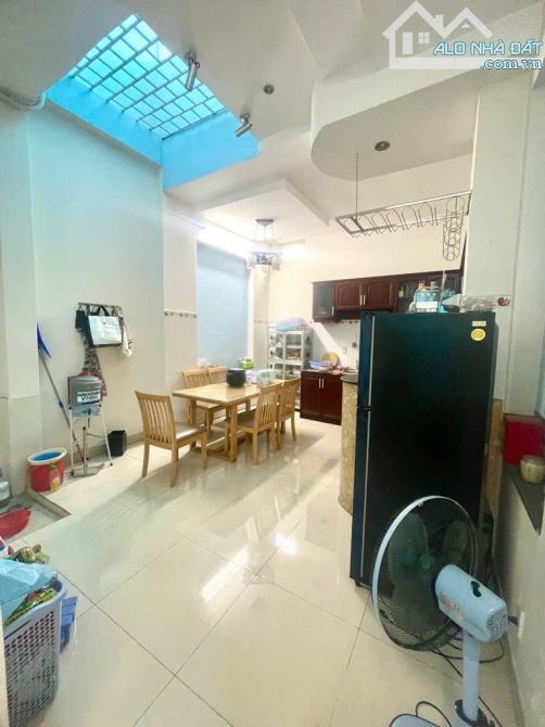 Nhà 4 tầng đường THỐNG NHẤT, phường 15 Q. Gò Vấp ,dt 83m2 (4mx21m) hẻm 6m 💵 6,99tỷ. - 6
