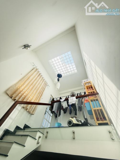 Bán nhà Quang Trung, P.10 Gò Vấp, gần BV Hồng Đức, 54m2 (4 x 13.5) x 3 tầng, 6.7 tỷ - 6