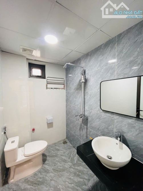 Chính chủ nhờ em Ty bán Đa Sỹ lô góc 3_nhà đẹp dân xây full NT_ôtô lùi cửa_dòng tiền tốt - 6