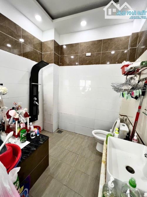 🏠 NHÀ 4 TẦNG KHU PHÂN LÔ ĐỒNG BỘ, ĐƯỜNG SỐ 6- BHH B, BÌNH TÂN-DT: 3.5*9M (33M2)- 3 TỶ 3 - 6