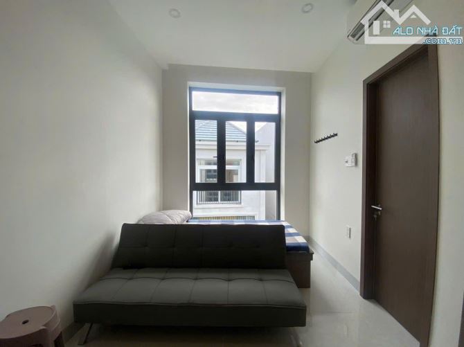 Sát vành đai 2, nhà 4 tầng đang cho thuê 30 triệu /th. - 6