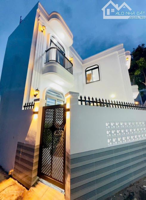 BÁN NHÀ MỚI ĐẸP 100% 3PN HẺM Ô TÔ XÔ VIẾT NGHỆ TĨNH, VŨNG TÀU PHÁP LÝ CHUẨN CHỈ 6 TỶ HƠN - 6