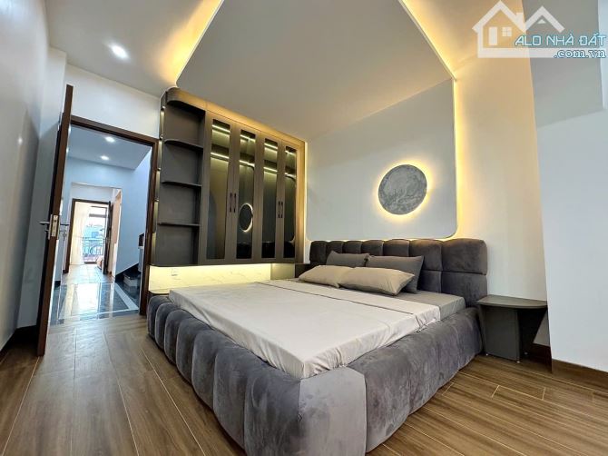 Bán căn 4 tầng sân cổng độc lập cực đẹp ô tô đỗ ở Đông Khê, Ngô Quyền. - 6