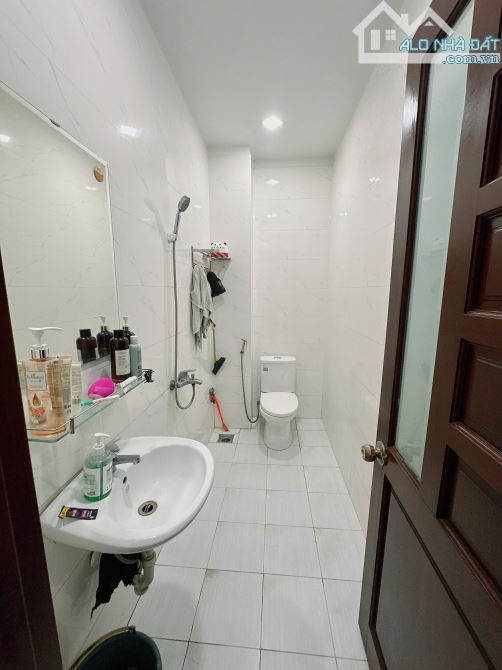 NHÀ ĐẸP 4 TẦNG- KHU VIP TÂN PHÚ - GẦN TRƯỜNG THPT TRẦN PHÚ/CHỢ TÂN HƯƠNG- GẦN CÔNG VIÊN - 6