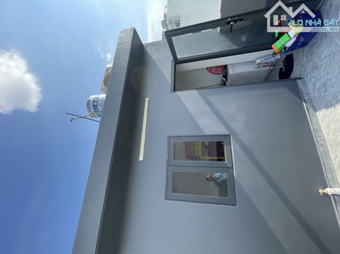 CHỦ BÁN GẤP - GIẢM NHANH 200 TR - NHÀ ĐẸP MÃ LÒ - 3 TẦNG - 50M2 - CHỈ CÒN NHỈNH 4 tỷ - 6