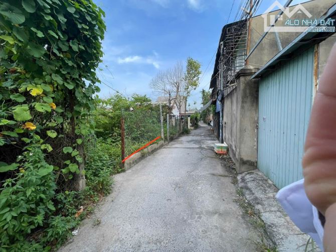 Bán 100m2 đất ngay trung tâm lái Thiêu, gần ngã tư nhà đỏ, giá 2 tỷ 500 - 6