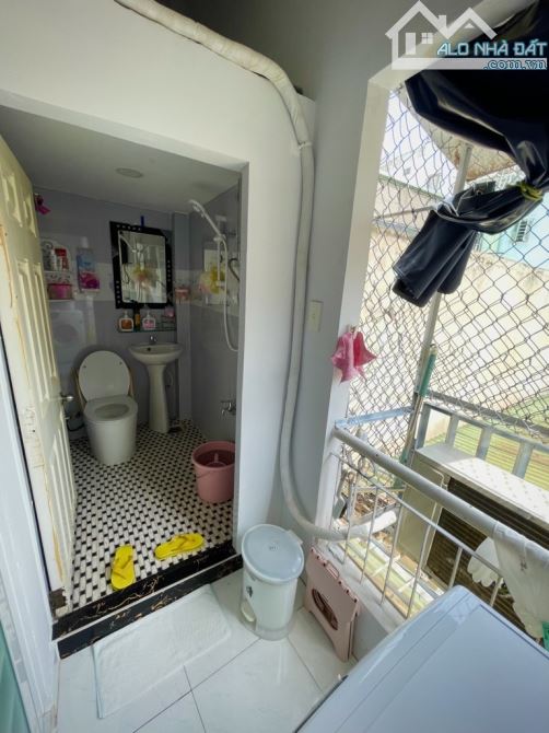 Bán nhà giáp Tên Lửa, 53m2, giá 3 tỷ xx - 7