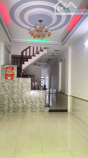 Bán nhà 1T1L 4x28m hoàn công, mặt tiền Nguyễn Hữu Cảnh p.Đông Hòa, đang thuê 9tr/th - 7