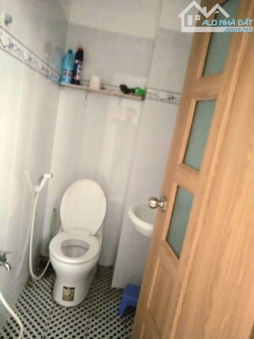Bán Nhà Rẻ Nhất Quận 6 Cách 28M Ra Mặt Tiền Đường Văn Thân DT 55M2 (3,1m nở hậu 7,7m x 12) - 7