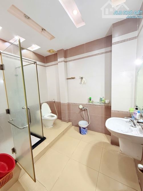 SIÊU PHẨM MTKD VIP Khu TÂN SƠN NHÌ- 5TẦNG 90M2 NỞ HẬU CHỈ 16.9 TỶ - 7