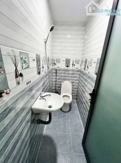 BÁN NHÀ 2 TẦNG GIÁP GÒ XOÀI _ BÌNH TÂN 44M2 4X11 2PN 2VS SÁT TÂN PHÚ CHỈ 3,85 TỶ - 7