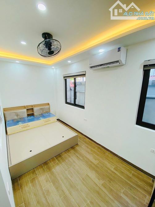 BÁN CCMN ĐƯỜNG LA THÀNH - BA ĐÌNH - DIỆN TÍCH 78M - 7 TẦNG - 15 PHÒNG KHÉP KÍN - 7