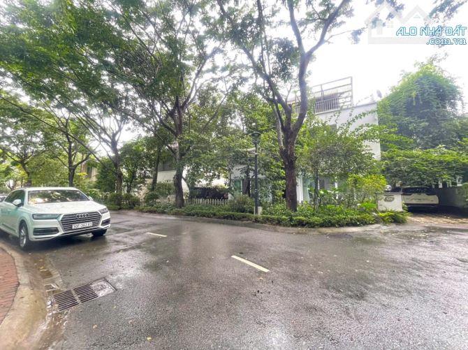 BÁN SIÊU BIỆT THỰ SÂN VƯỜN VIP NHẤT ECOPARK – DT 347m², 3 TẦNG, MT 18m – GIÁ 66TỶ - 7
