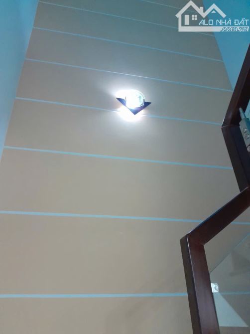 💥💥 NHÀ GẦN NGÃ 3 ĐÔNG QUANG  - TRẦN THỊ HÈ - ĐƯỜNG 8m XE HƠI THÔNG - 7