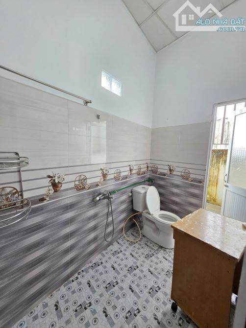 🏡 BÁN NHÀ CẤP 4 GÁC LỬNG – GẦN TRUNG TÂM Y TẾ DĨ AN, P.TÂN ĐÔNG HIỆP, TP.DĨ AN - 7
