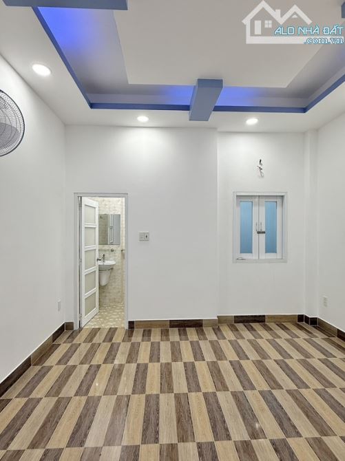 SIÊU PHẨM GÒ VẤP - HẺM XE HƠI – NHÀ 4 TẦNG MỚI ĐẸP – 61m2 NỞ HẬU PHONG THỦY – 4PN KHÉP KÍN - 7