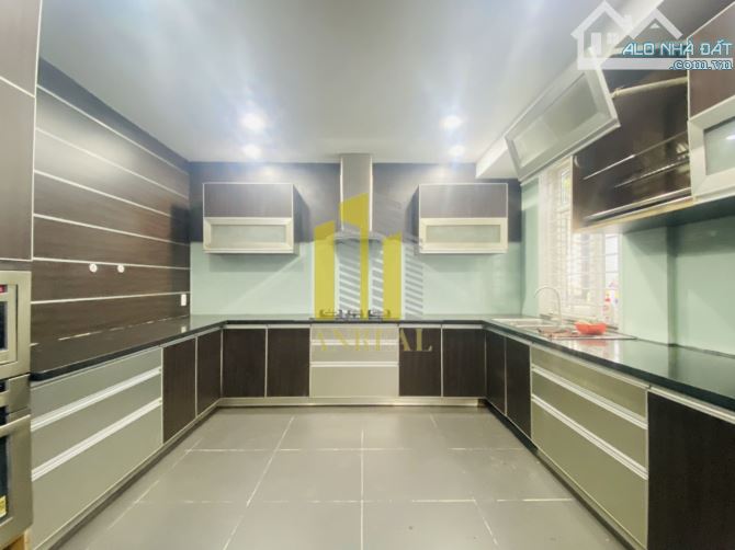 Biệt Thự Đường Trần Não Hầm 3 Lầu Giá 55 triệu - 7