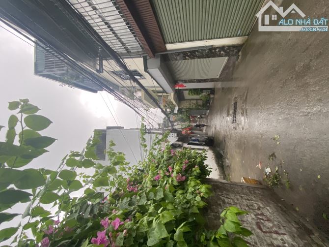 Bán nhà dân xây 30m 5tầng, phố Vĩnh Hưng,cách 20m ra ô tô, sổ nở hậu - 7