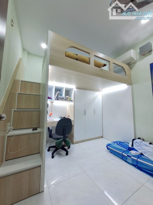 NHÀ ĐẸP KHUÔNG VIỆT – P. PHÚ TRUNG, TÂN PHÚ – 87.4M² (4.6❌21) – 4 TẦNG – HẺM Ô TÔ 5M – GIÁ - 7