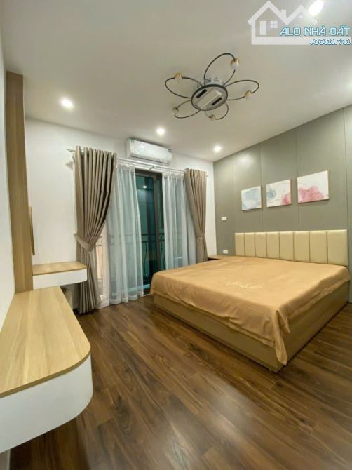 Cần bán nhà ở trần khắc chân, hai bà Trưng xây 5 tầng mua vé ở ngay giá hạt rẻ - 7
