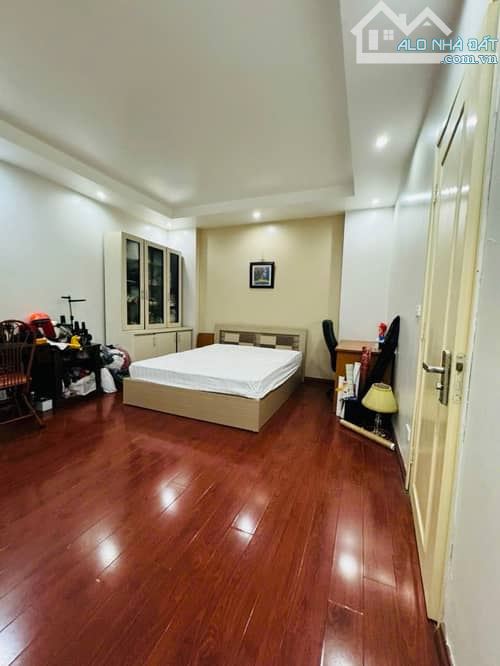 Siêu phẩm Vạn Phúc Ba Đình – phân lô VIP, vỉa hè, ô tô đỗ – 70m², 24 tỷ - 7