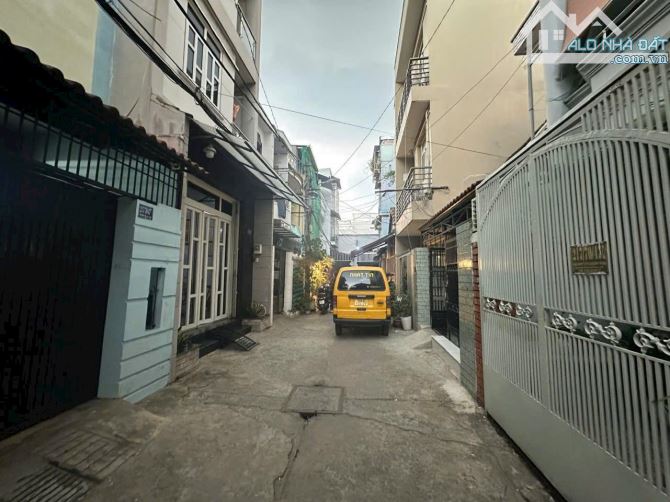🔥HẺM XE HƠI - GẦN CHỢ BÀ CHIỂU - 52M2 - SỔ VUÔNG - CHỈ 6,X TỶ - 7