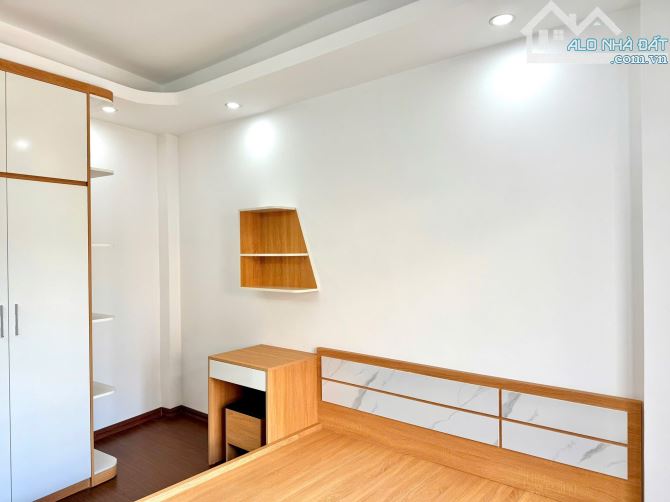 NHÀ MỚI ĐẸP KINH KOONG, Ô TÔ ĐỖ CỔNG, 30M2,5 TẦNG, AN SINH ĐỈNH. - 7