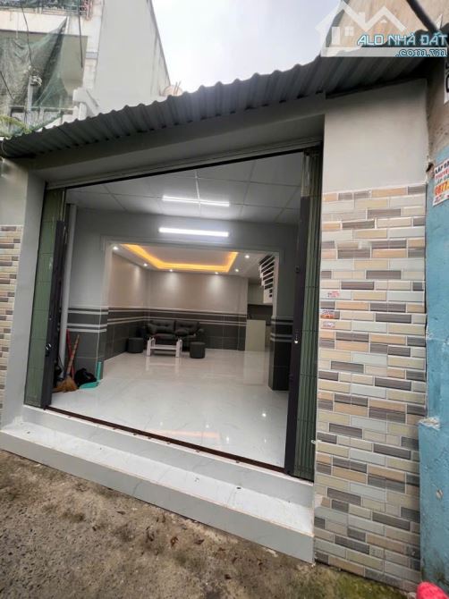 MUA 1 CĂN ĐƯỢC 2 CĂN - NHÀ QUẬN 7 MỚI XÂY, VÀO Ở NGAY - 8
