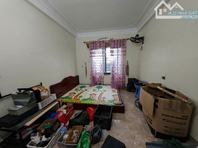 Phân Lô Đông Ngạc, 40m2 x 5 Tầng, Vỉa Hè , Kinh Doanh, Oto Dừng Đỗ Ngày Đêm, Sát Sân Bóng - 8