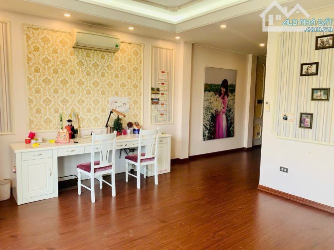 Cho thuê nhà Khu Tổng Cục V, Hà Đông, 100m2, 5 tầng, thông sàn, 25tr - 8