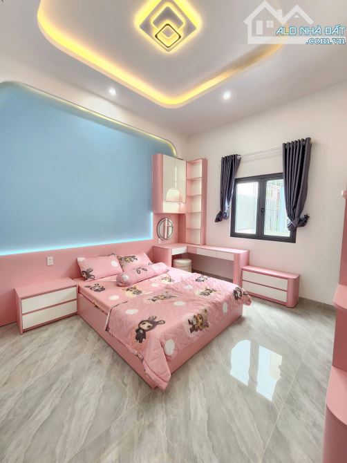 🏠 Bán nhà 1 trệt 2 lầu – KDC gần vòng xoay An Phú, P. An Phú, Tp. Thuận An - 7 Tỷ 3 TL - 8