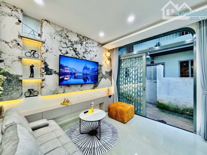 NGANG 4M  3 CĂN RA MẶT TIỀN PHAN VĂN HÂN  P.17 BÌNH THẠNH  NHÀ 3 T FULL NỘI THẤT  CHỈ 6 - 8