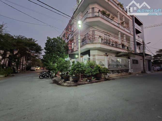 Bán nhà đẹp 4 tầng ,căn góc 2 mặt tiền,xe hơi vi vu.Lê Văn Lương ,Nhà Bè .Giá 7.5 tỷ. - 9