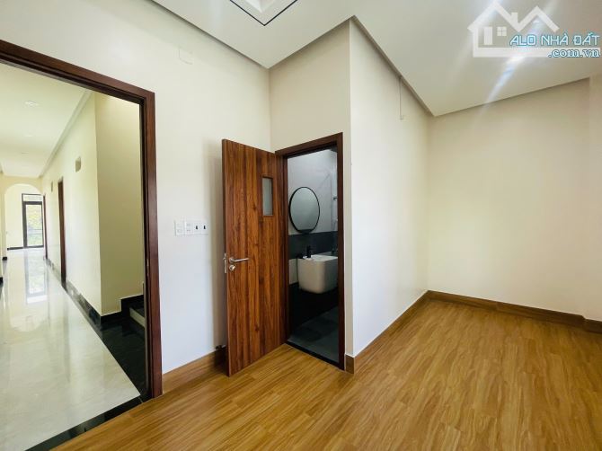 Bán nhà 2 tầng Lê Doãn Nhạ gần Ngô Thì Nhậm, tiện kinh doanh buôn bán! - 9