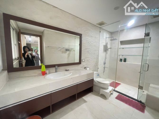 BÁN SIÊU BIỆT THỰ SÂN VƯỜN VIP NHẤT ECOPARK – DT 347m², 3 TẦNG, MT 18m – GIÁ 66TỶ - 9