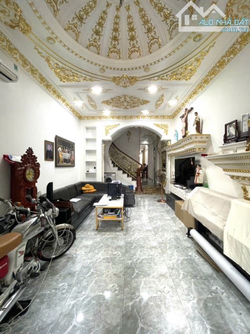 Khu VIP hẻm 8m có công viên nội bộ Phường Tân Sơn Nhì 4x18m, nhà 1 trệt 2 lầu, sân thượng - 9