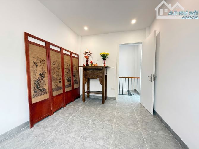 CHÍNH KINH-THANH XUÂN-NHÀ MỚI FULL NỘI THẤT-4 TẦNG-6.05M MẶT TIỀN-Ở NGAY-12.6 TỶ - 9