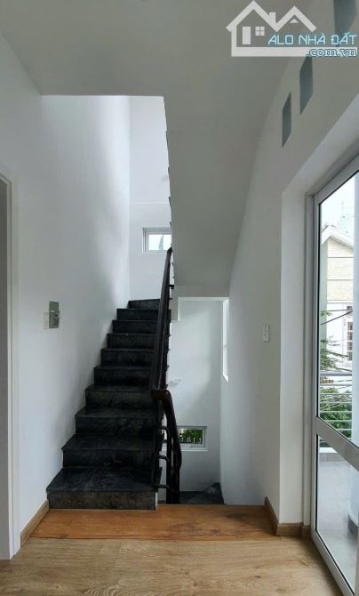 Bán nhà 1 trệt 2 lầu 64.4m2 hướng đông 5.7 tỷ hẻm quốc Tuấn nha trang - 9