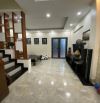 Bán nhà Phố Giang Biên 31m2, 5.85 tỷ, ôtô đỗ cổng, 4 tầng