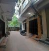 Cần bán nhà 4 Tầng, lô góc 2 mặt ngõ, phố Chùa Láng DT40m2 - Gần ô tô , gần phố G9,2 tỷ