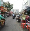 Mặt tiền Nguyễn Súy ngay cổng chợ Tân Hương. DT: 4x18m, vuông vắn, đúc 4 tấm còn mới