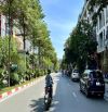 Bán lô góc mặt phố Lạc Long Quân, nhà mặt hướng ra Hồ Tây, DT 86m2, MT 8m